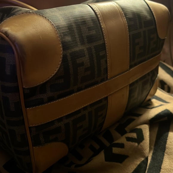 Vintage FENDI ZUCCA Boston Dr Bag in Tobacco - Picture 9 of 13